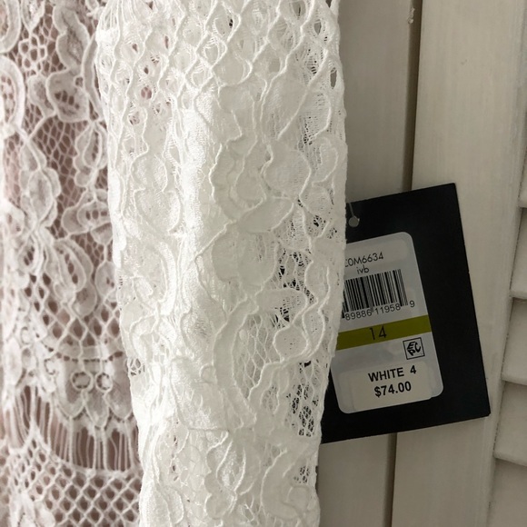 Dress - Picture 3 of 3